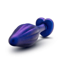 Load image into Gallery viewer, Anal Adventures Matrix Wavy Bling Plug Sapphire