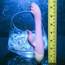 Load image into Gallery viewer, Evolved Pleasing Petal