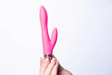 Load image into Gallery viewer, Roxie Maia Crystal Gem Lipstick Vibrator Pink