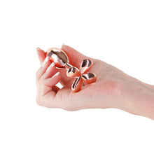 Load image into Gallery viewer, Rear Assets Clover Rose Gold