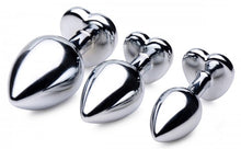 Load image into Gallery viewer, Booty Sparks Red Heart Gem Anal Plug Set