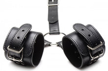 Load image into Gallery viewer, Strict Neck To Wrist Restraint
