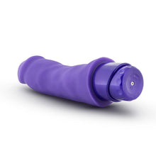 Load image into Gallery viewer, Luxe Marco Purple Vibrator
