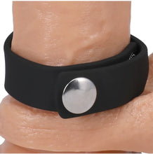 Load image into Gallery viewer, Rock Solid Silicone 3 Snap Black
