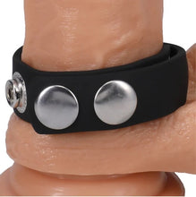 Load image into Gallery viewer, Rock Solid Silicone 5 Snap Translucent
