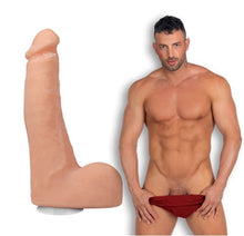 Load image into Gallery viewer, Signature Cocks Maximo Garcia
