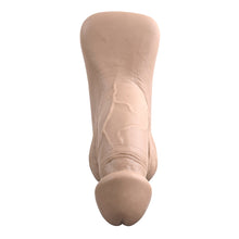 Load image into Gallery viewer, Gender X 4in Silicone Packer Light
