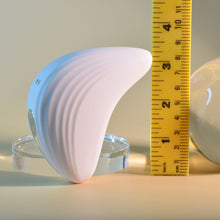 Load image into Gallery viewer, Playboy Palm
