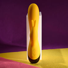 Load image into Gallery viewer, Selopa Buzzz Bunny
