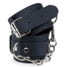 Load image into Gallery viewer, Kink Curious Beginner Bdsm Kit Black
