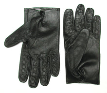 Load image into Gallery viewer, Vampire Gloves Leather Medium
