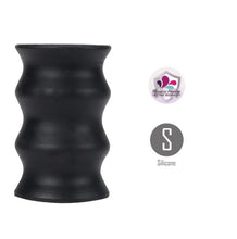 Load image into Gallery viewer, Eli Liquid Silicone Stroker 4in Black
