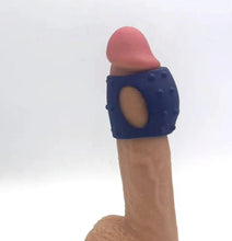 Load image into Gallery viewer, Romeo Blue Vibrating Girth Enhancer
