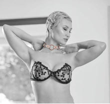 Load image into Gallery viewer, Peaches N Creame Ring Day Collar
