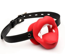 Load image into Gallery viewer, Master Series Vampire Mouth Gag Vibrating
